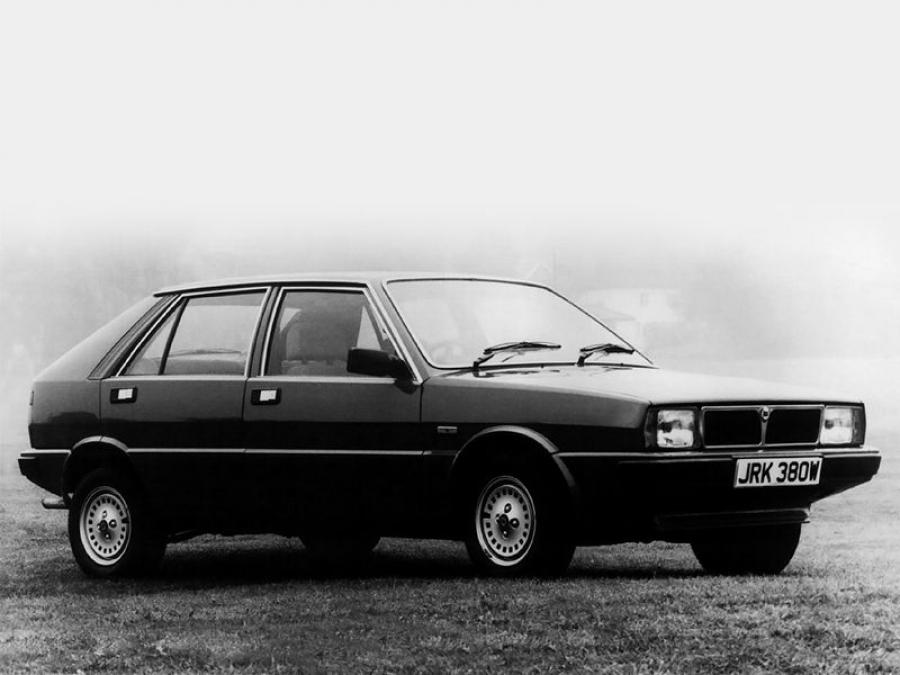  Lancia Delta 1979 года  (UK) (фото 5 из 6)